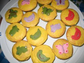 cupcakes met chocolade en fondant dieren figuur.jpg