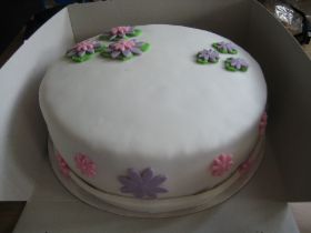 witte taart voor aanzicht.jpg