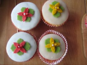 cupecake bloem+ (2).jpg